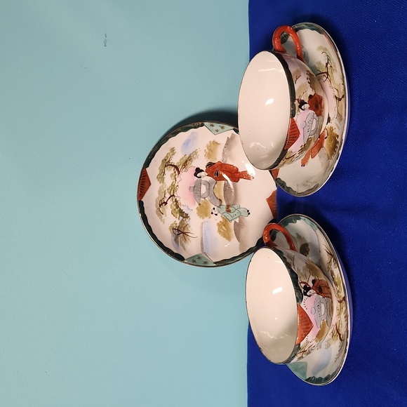 Nippon Handpainted 2 Cups, 3 Saucers - Picture 1 of 8